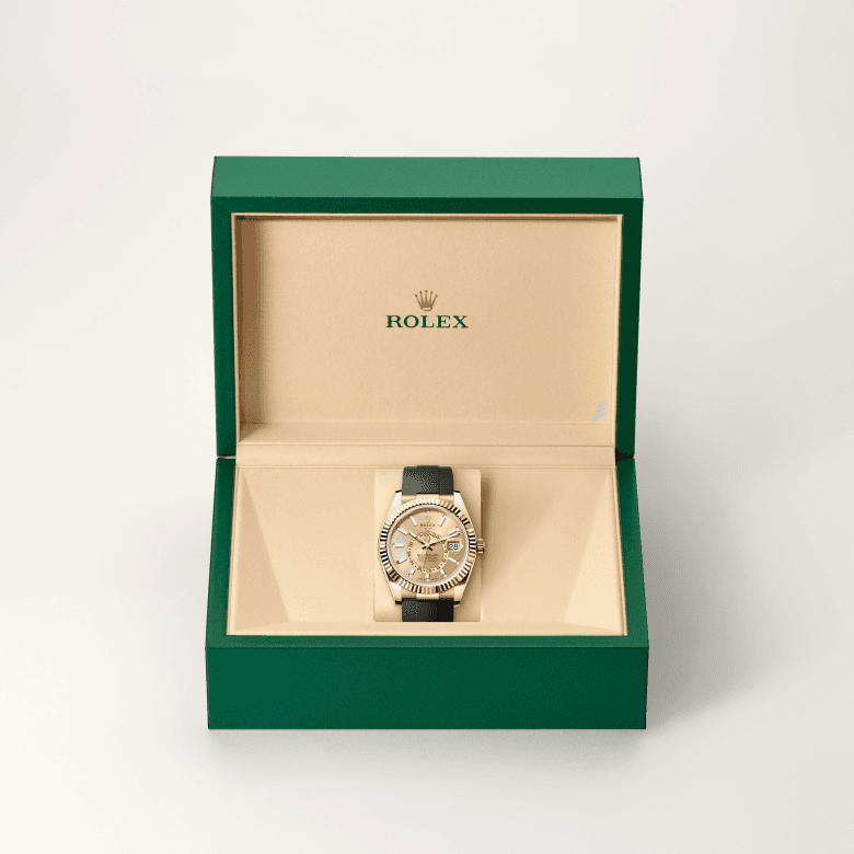 rolex Sky-Dweller in 18 ct yellow gold, M336238-0001 - Global Watch Company (GWC)
