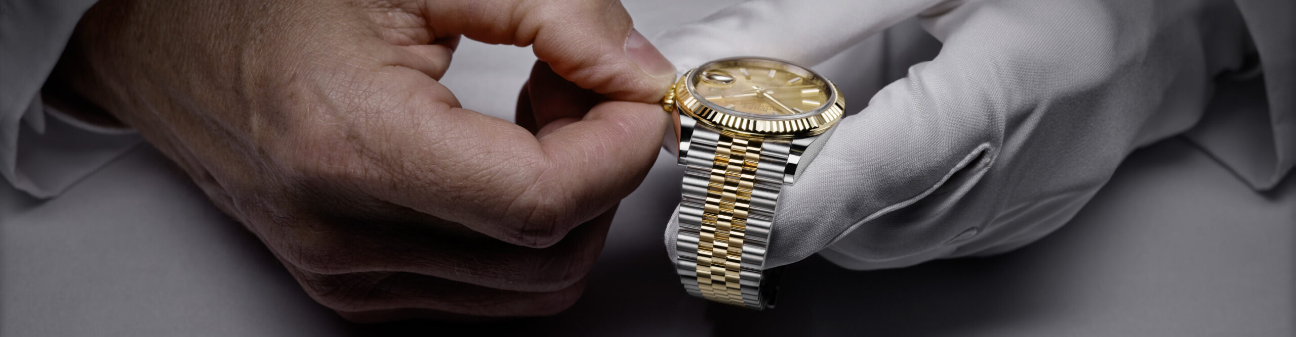 servicing your rolex - global watch company