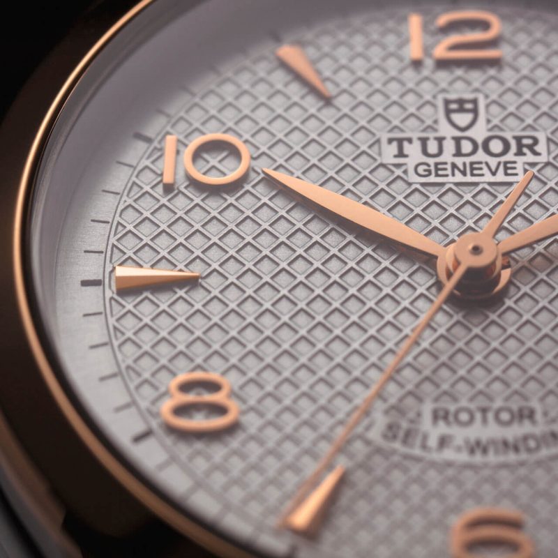 A close up view of a M91651-0012 watch.
