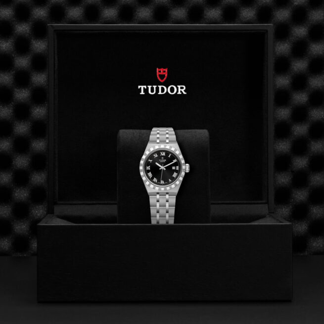 A M28300-0003 watch in a black box.