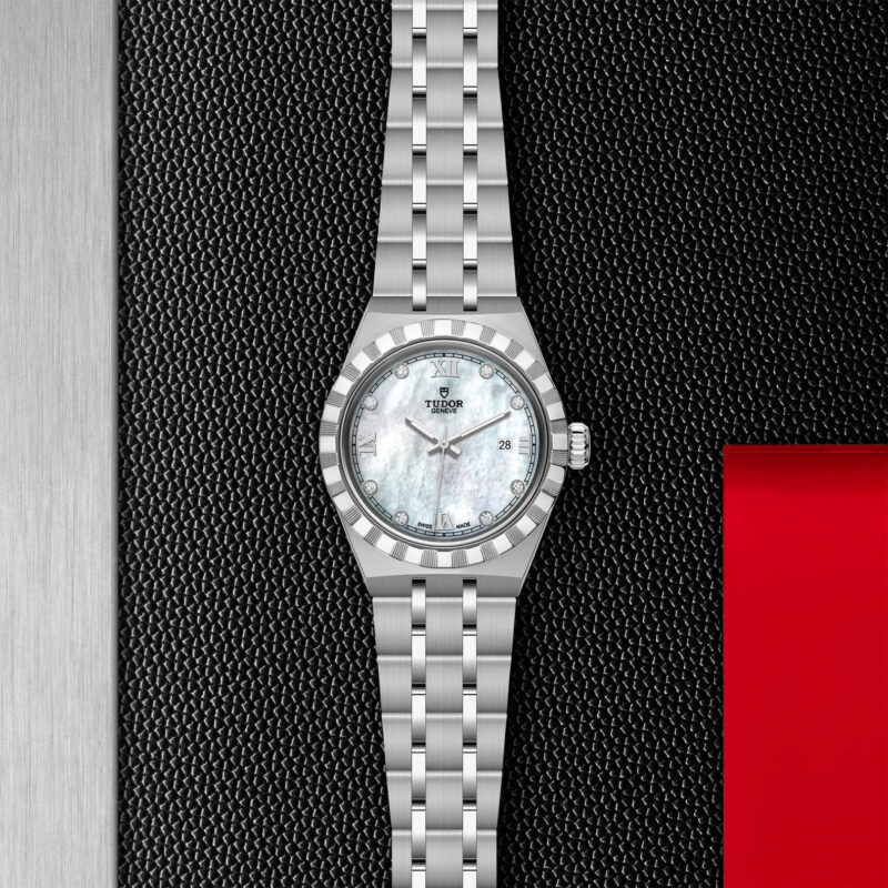 A women's watch with a M28300-0005 dial.