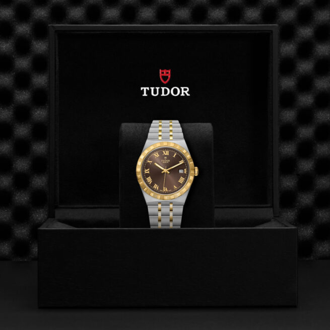 A M28503-0007 watch in a black box.