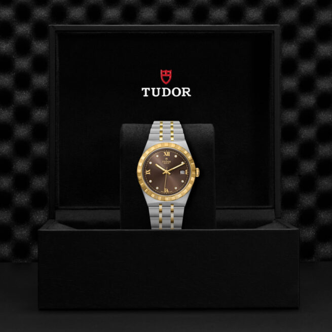 A M28503-0008 watch in a black box.