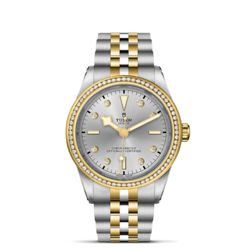 The M79673-0005 Oyster watch in two tone gold and silver.