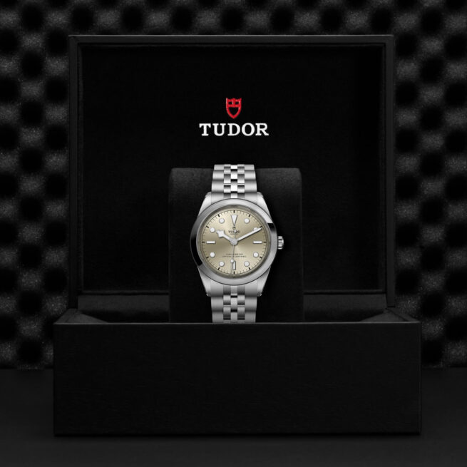 A M79680-0003 watch in a gift box.