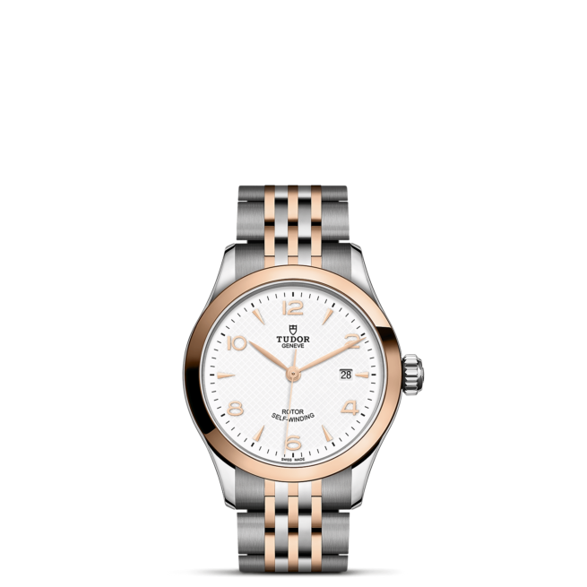 The M91351-0009 ladies watch with a rose gold bracelet.