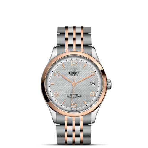 A watch with a M91451-0001 bracelet.