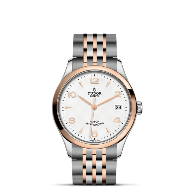 The M91451-0009 watch with a white dial and rose gold bracelet.