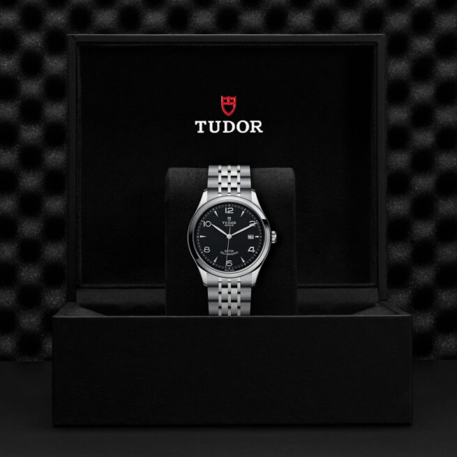 A M91550-0002 watch in a black box.