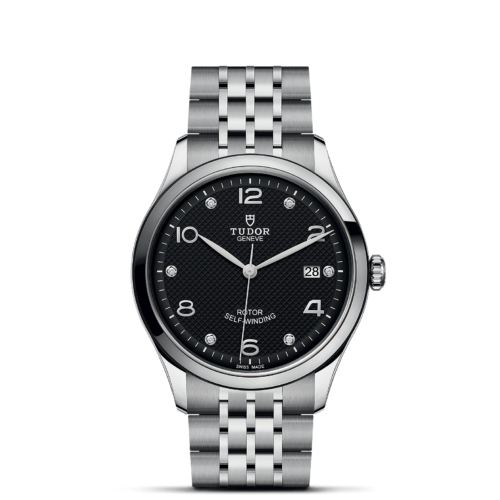 M91550-0004 men's watch with a black dial.