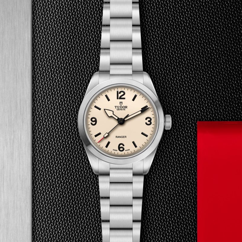 The Tudor Ranger M79950-0008